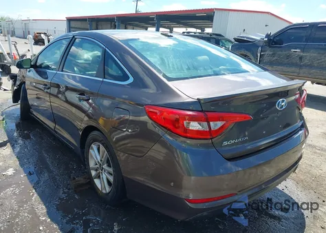 2017 Hyundai Sonata Se z USA, uszkodzony, nr VIN 5NPE24AF0HH485880